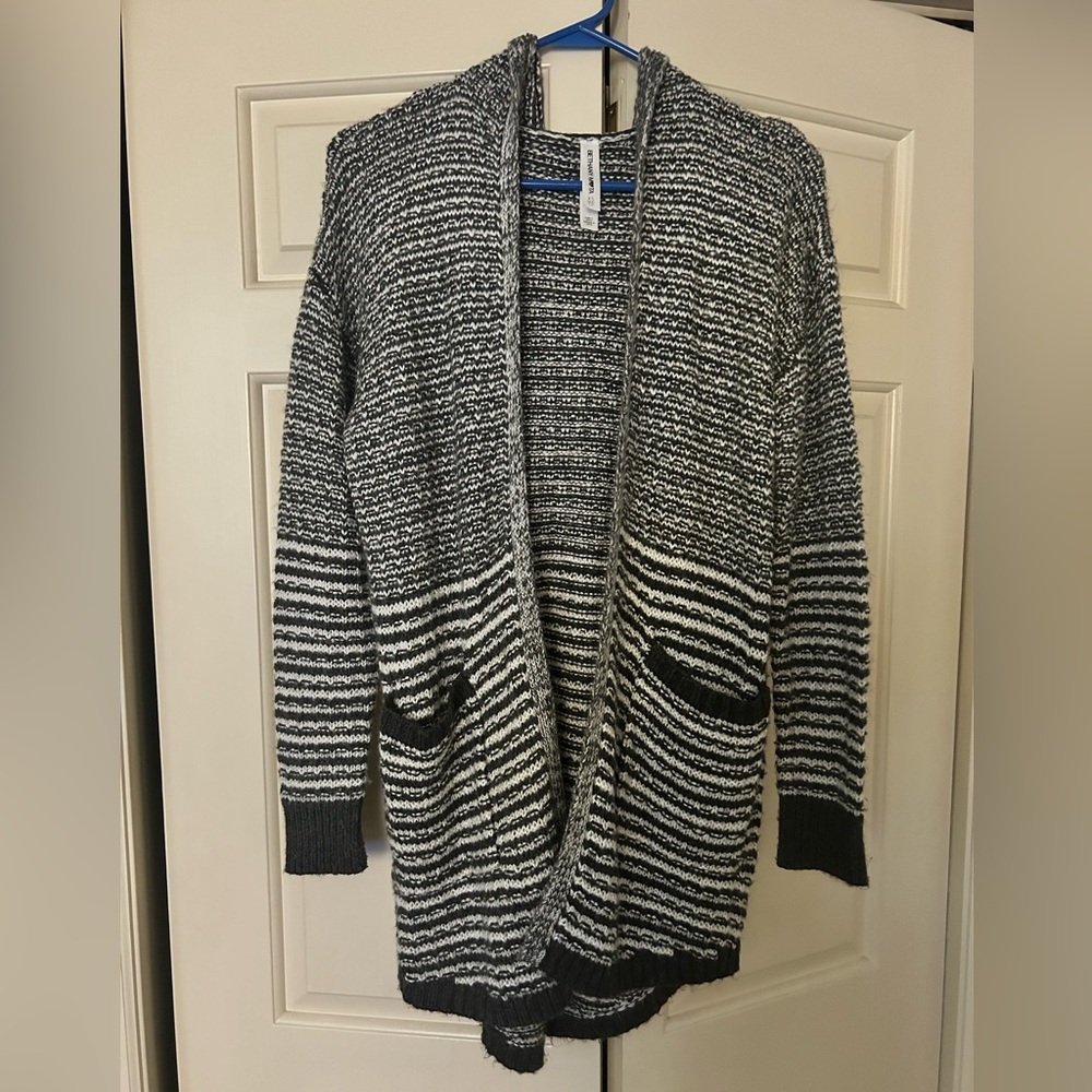 Grey Hooded Sweater Extra Small